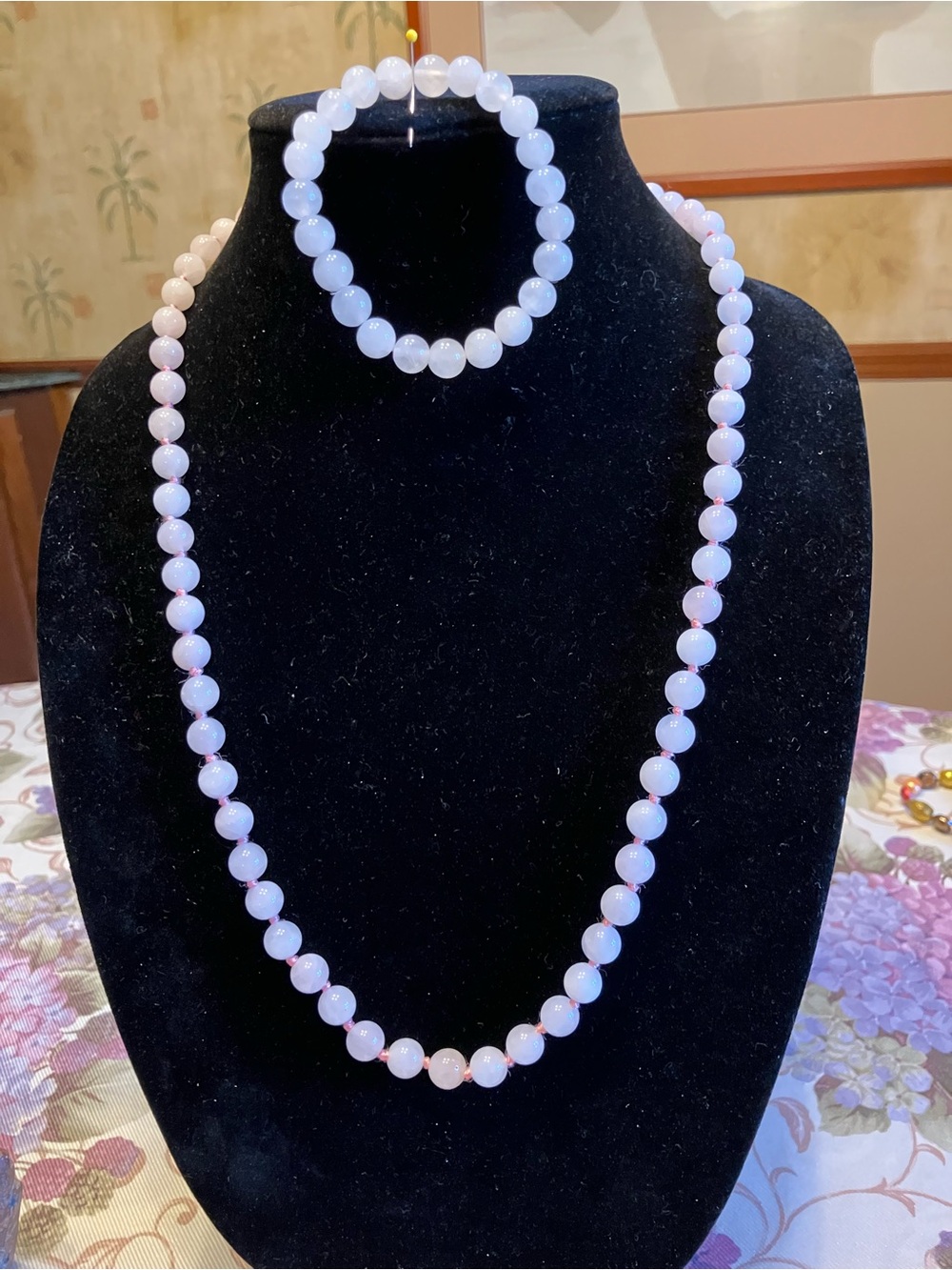 ROSE QUARTZ HAND KNOTTED NECKLACE AND MATCHING BRACELET